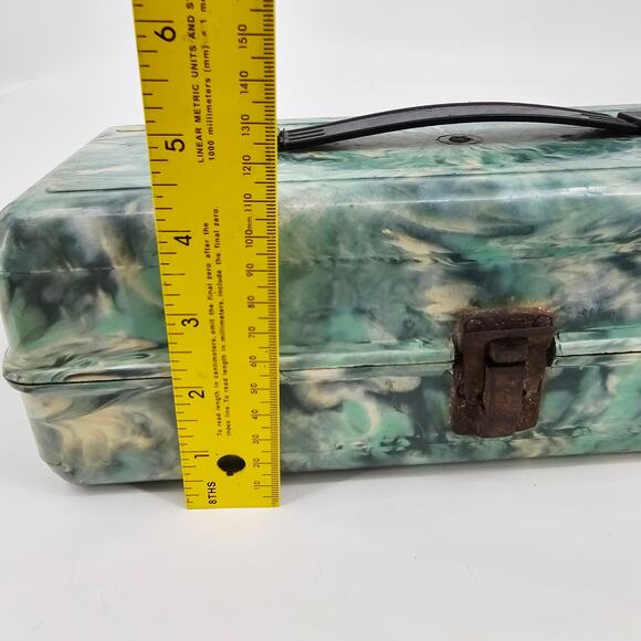 vintage Green Gray Marblelite Psychedelic Green Swirl Chest Fishing Tackle Box - Picture 11 of 12